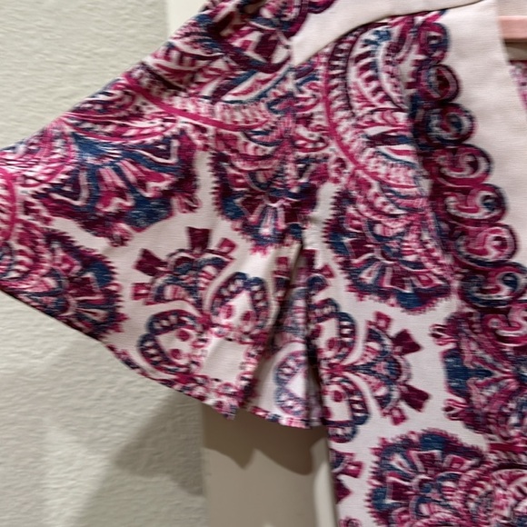 Adorable BCBG wrap dress - Picture 4 of 6